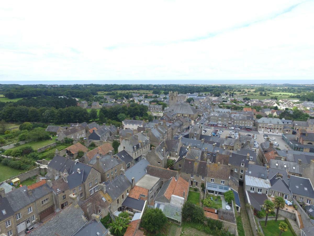 La Tourelle En Normandie Saint-Pierre-Eglise Exterior photo